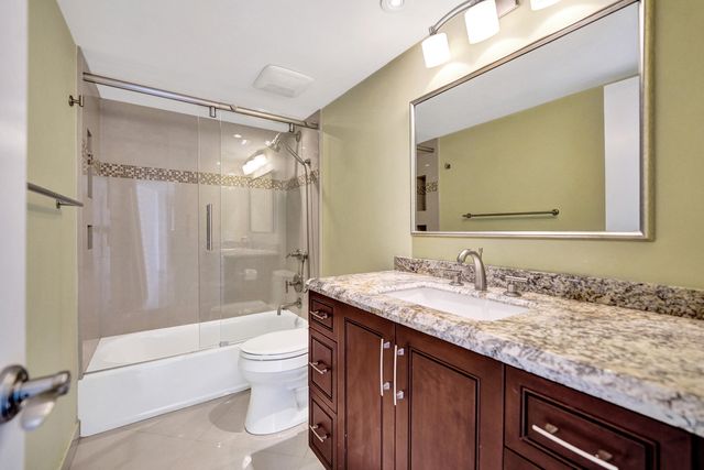 936 Intracoastal Drive 22F, Fort Lauderdale, FL 33304