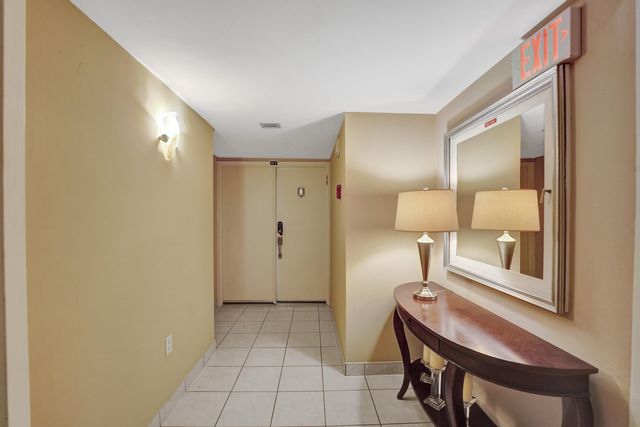 936 Intracoastal Drive 22F, Fort Lauderdale, FL 33304