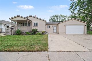 5321 Bedford Street, Dearborn Heights, MI 48125