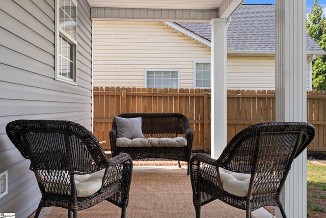 39 Ginger Gold Drive, Simpsonville, SC 29681