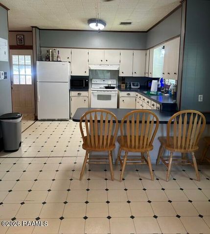 448 Church Road, Opelousas, LA 70570