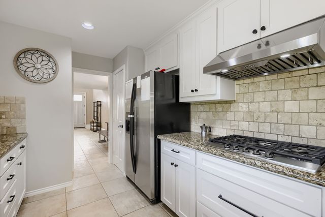 6033 Daven Oaks Drive, Dallas, TX 75248