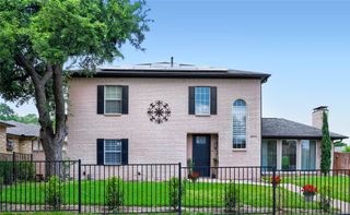 6033 Daven Oaks Drive, Dallas, TX 75248