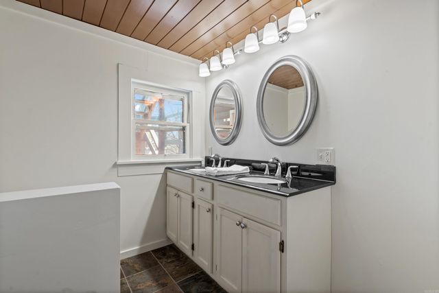 115 Ledgerwood Road, Hot Springs National Park, AR 71913