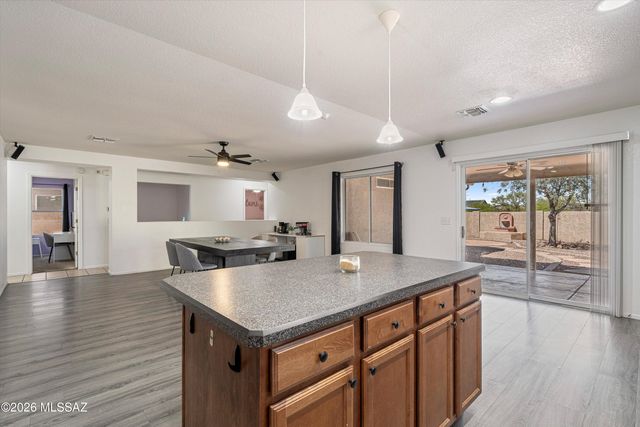 5977 E Cedarbird Drive, Tucson, AZ 85756