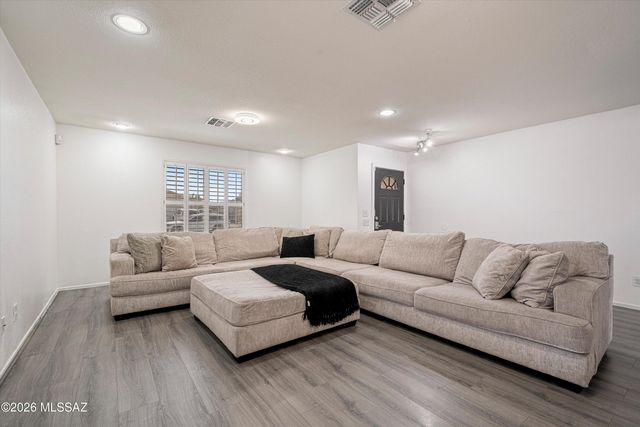 5977 E Cedarbird Drive, Tucson, AZ 85756