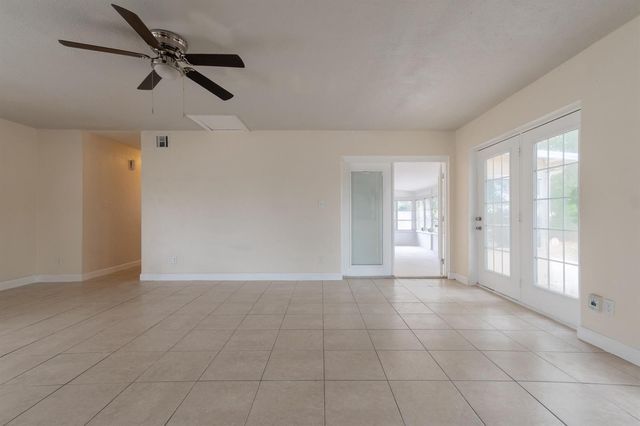 170 SE Serenata Court, Port St. Lucie, FL 34983