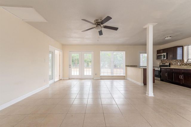 170 SE Serenata Court, Port St. Lucie, FL 34983