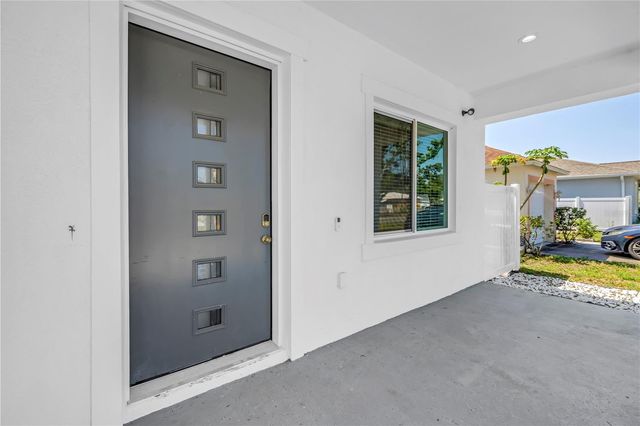 4320 56TH AVENUE N, St Petersburg, FL 33714