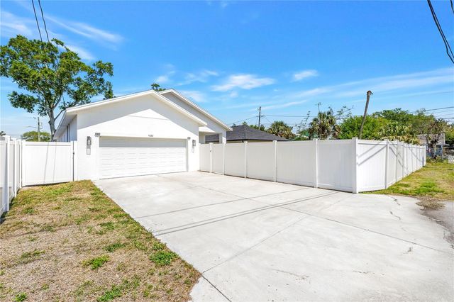 4320 56TH AVENUE N, St Petersburg, FL 33714