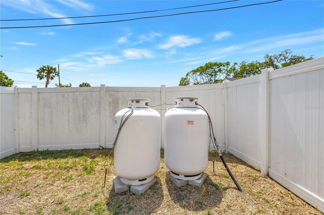 4320 56TH AVENUE N, St Petersburg, FL 33714