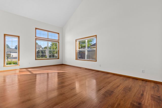 547 Logans Run, Machesney Park, IL 61115