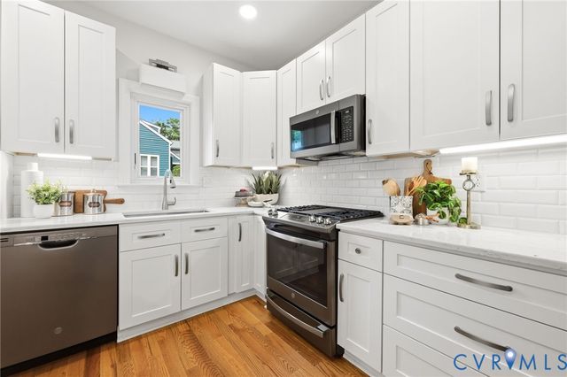 11801 Goodwick Sq, Henrico, VA 23238