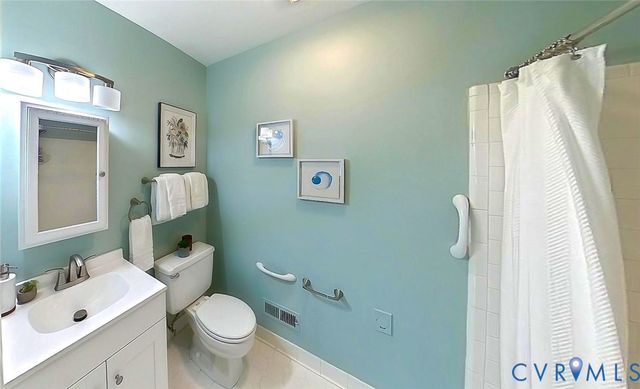 11801 Goodwick Sq, Henrico, VA 23238