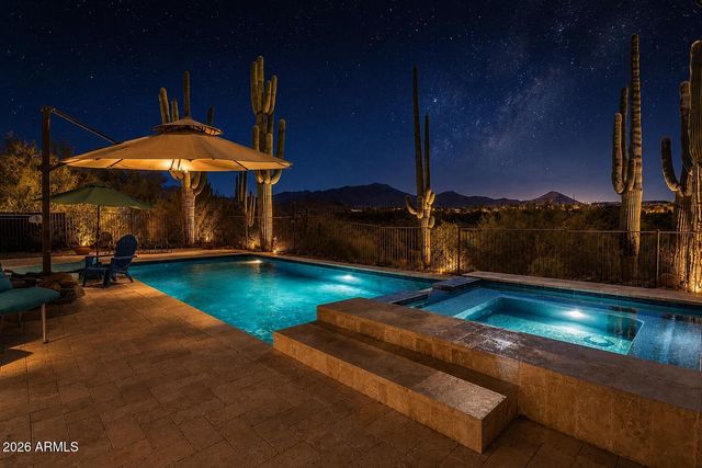 41455 N IRONWOOD Bluff, Cave Creek, AZ 85331