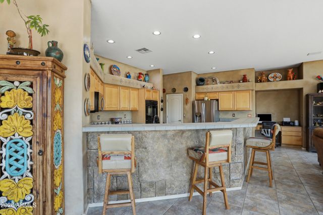 41455 N IRONWOOD Bluff, Cave Creek, AZ 85331