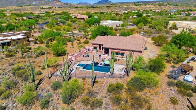 41455 N IRONWOOD Bluff, Cave Creek, AZ 85331