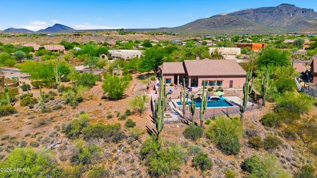 41455 N IRONWOOD Bluff, Cave Creek, AZ 85331