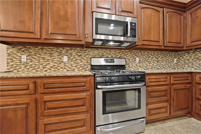 2754 YEAGER, Corpus Christi, TX 78410
