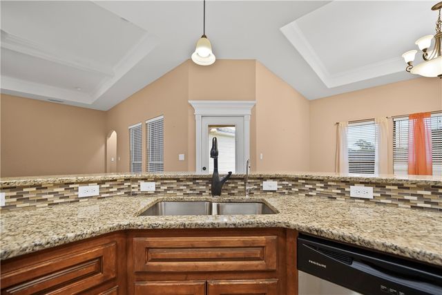 2754 YEAGER, Corpus Christi, TX 78410