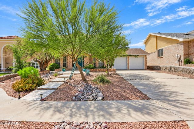 4404 LOMA DE ORO Drive, El Paso, TX 79934