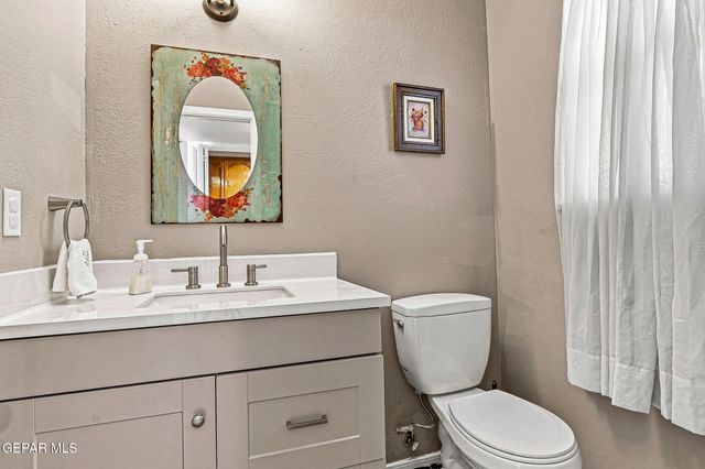 4404 LOMA DE ORO Drive, El Paso, TX 79934