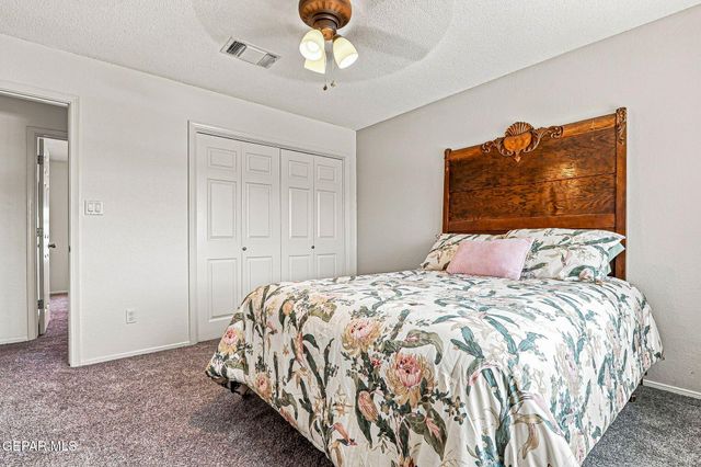 4404 LOMA DE ORO Drive, El Paso, TX 79934