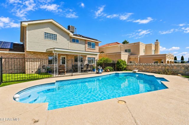 4404 LOMA DE ORO Drive, El Paso, TX 79934