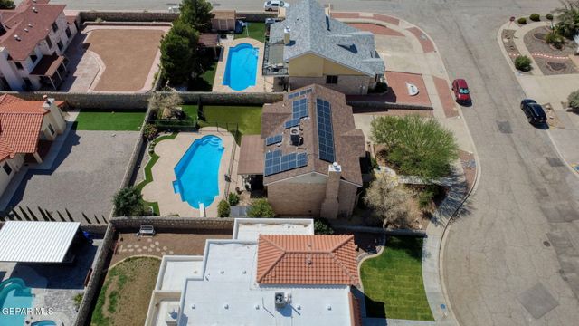 4404 LOMA DE ORO Drive, El Paso, TX 79934