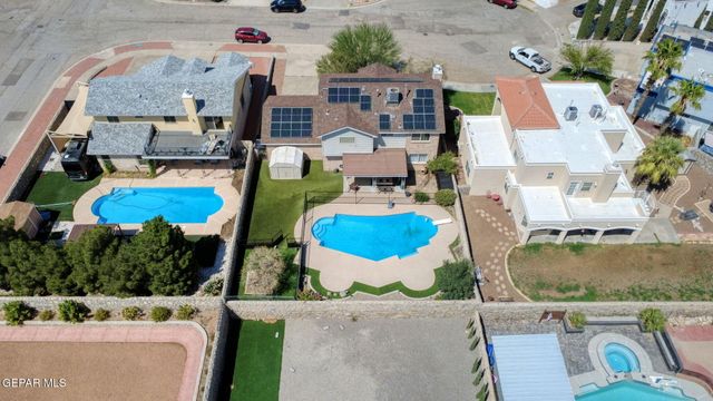 4404 LOMA DE ORO Drive, El Paso, TX 79934