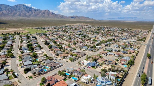 4404 LOMA DE ORO Drive, El Paso, TX 79934