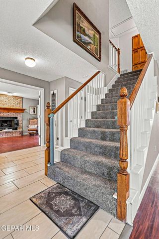4404 LOMA DE ORO Drive, El Paso, TX 79934