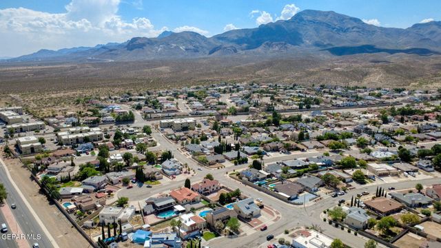 4404 LOMA DE ORO Drive, El Paso, TX 79934