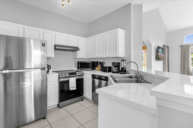 938 PARK TERRACE CIRCLE, Kissimmee, FL 34746