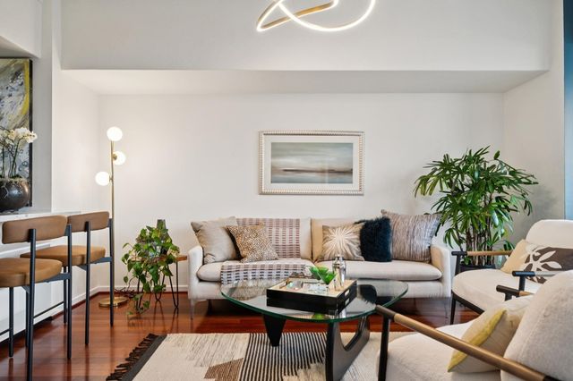 6363 6363 Christie Ave 315, Emeryville, CA 94608