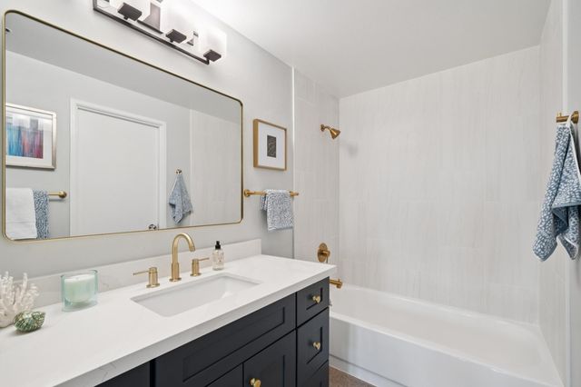 6363 6363 Christie Ave 315, Emeryville, CA 94608