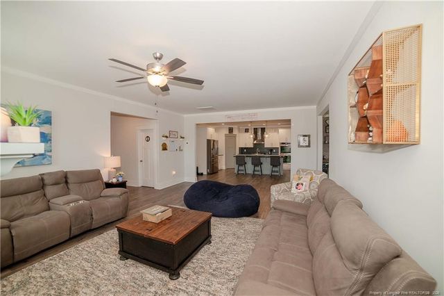 1537 Creekwood Road, Hope Mills, NC 28348