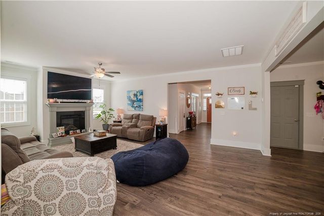 1537 Creekwood Road, Hope Mills, NC 28348