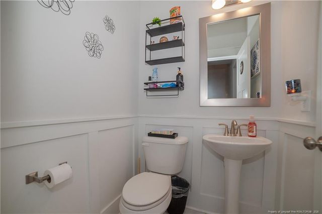 1537 Creekwood Road, Hope Mills, NC 28348