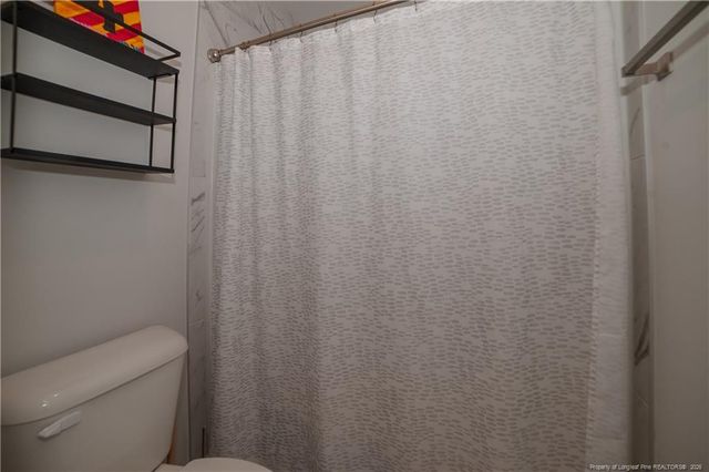 1537 Creekwood Road, Hope Mills, NC 28348