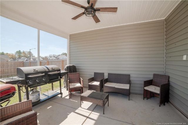 1537 Creekwood Road, Hope Mills, NC 28348