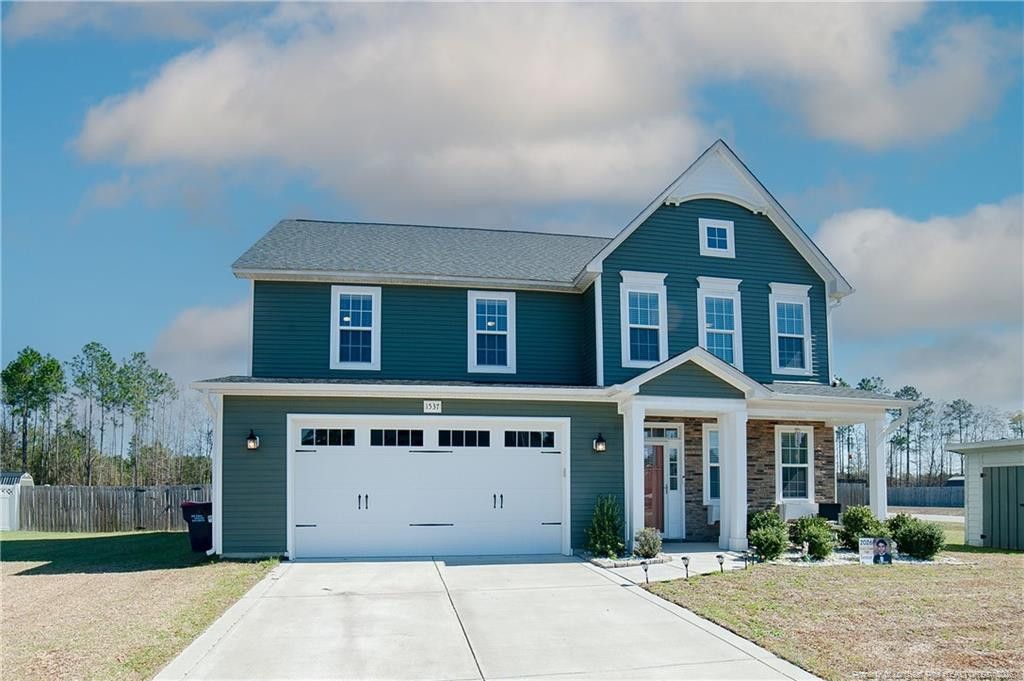 1537 Creekwood Road, Hope Mills, NC 28348