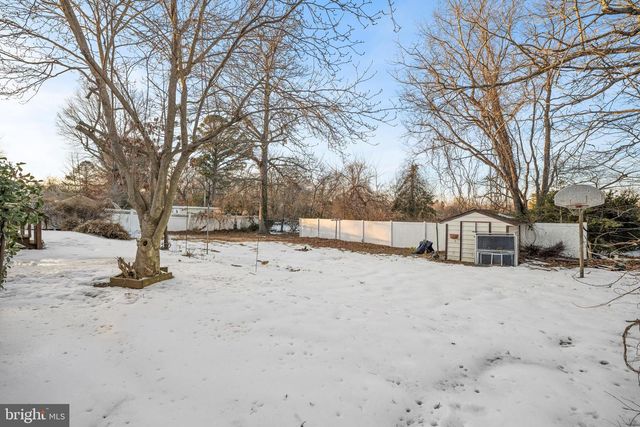 192 HENDRICKS AVE, Vineland, NJ 08360