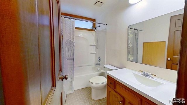 3877 Highway D, Defiance, MO 63341