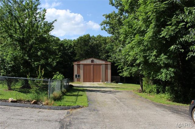 3877 Highway D, Defiance, MO 63341
