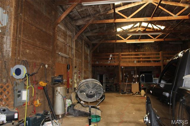 3877 Highway D, Defiance, MO 63341