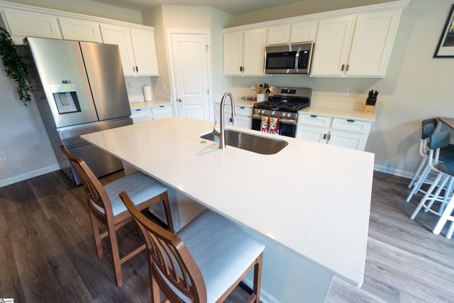 1014 S Welcome Road, Greenville, SC 29611