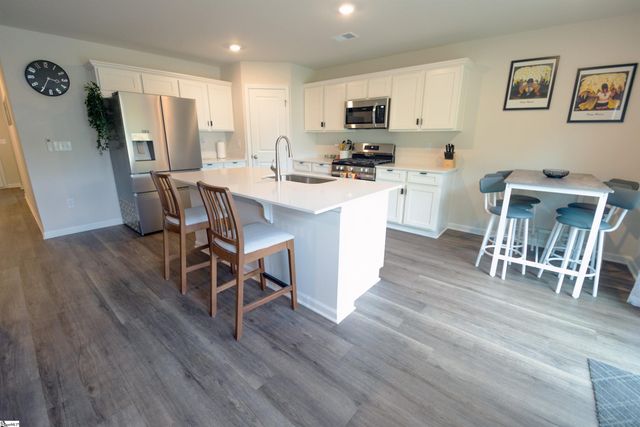 1014 S Welcome Road, Greenville, SC 29611