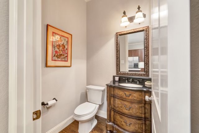 5728 Robbie Road, Plano, TX 75024