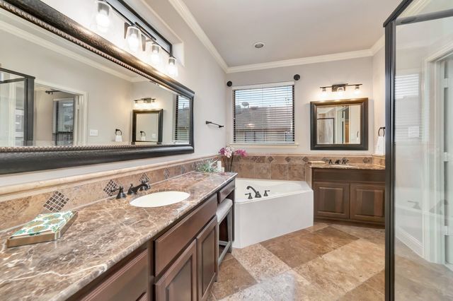 5728 Robbie Road, Plano, TX 75024